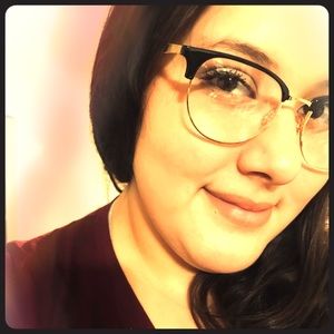 Meet your Posher, Maris